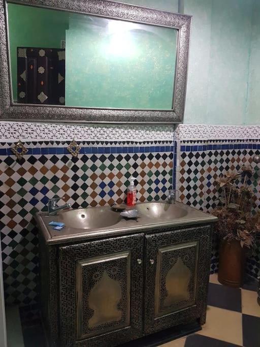 מקנס Riad Mogador מראה חיצוני תמונה