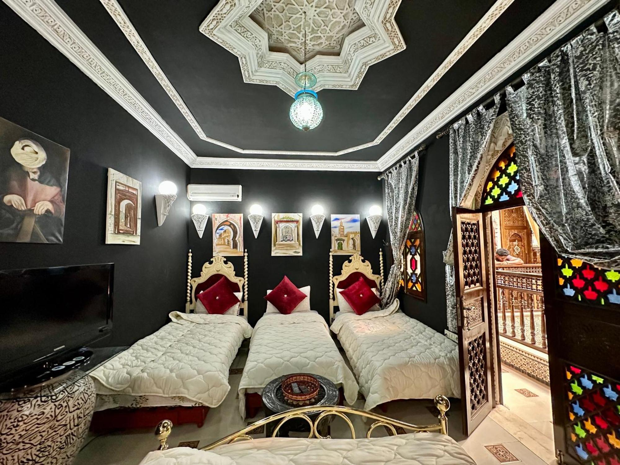 מקנס Riad Mogador מראה חיצוני תמונה