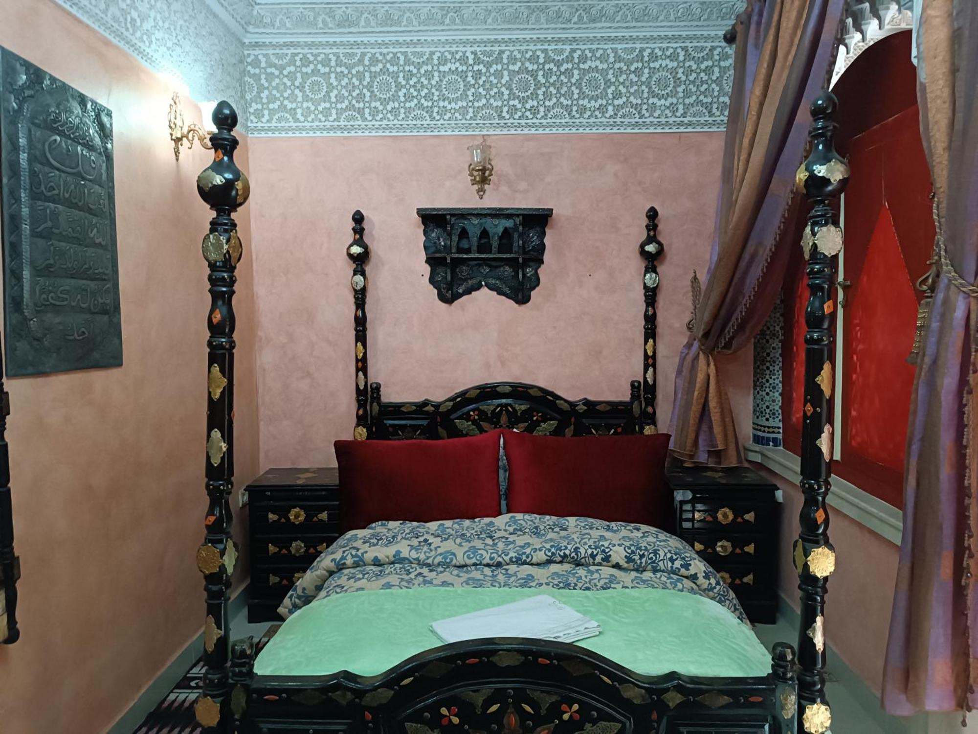מקנס Riad Mogador מראה חיצוני תמונה